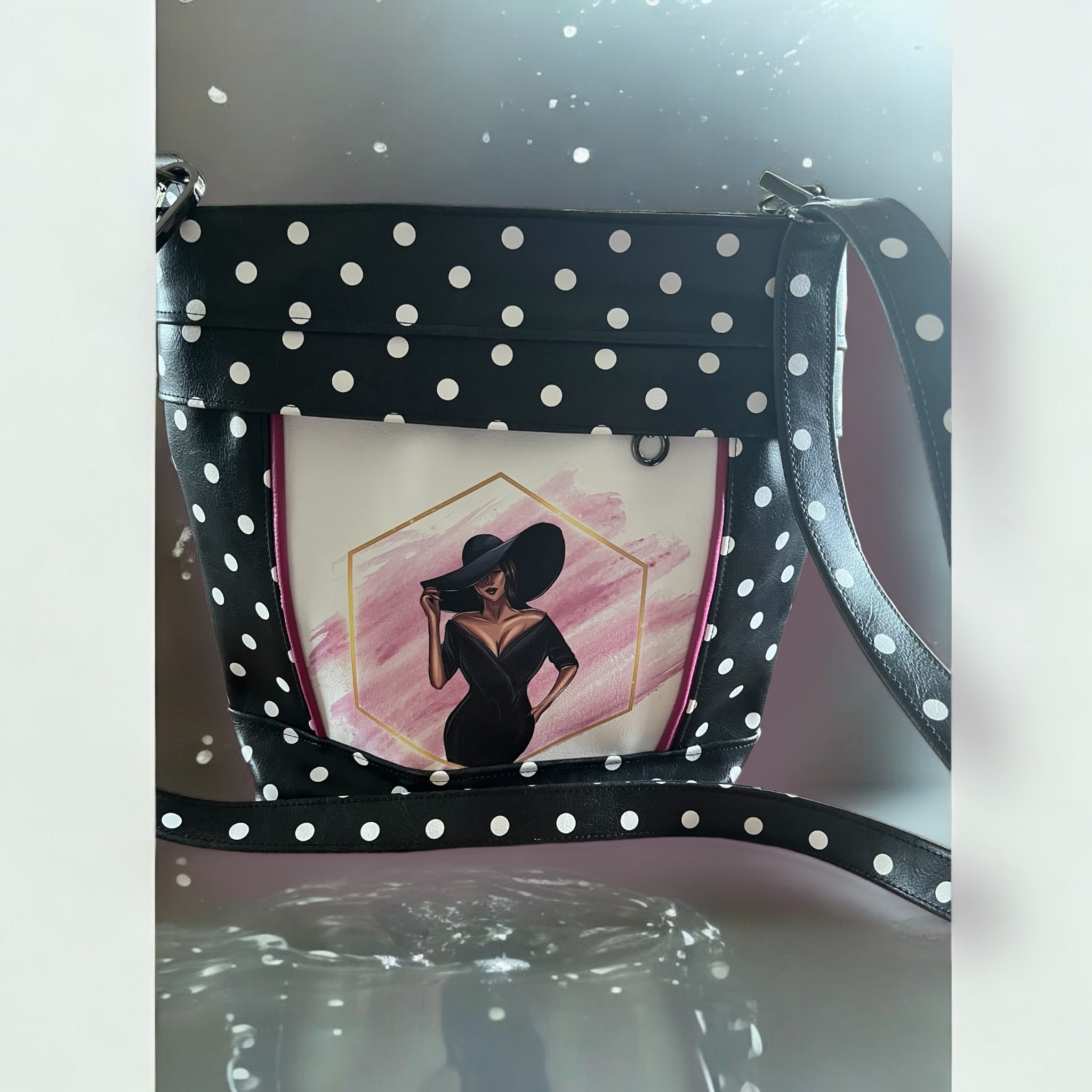 great purse with hidden pockets